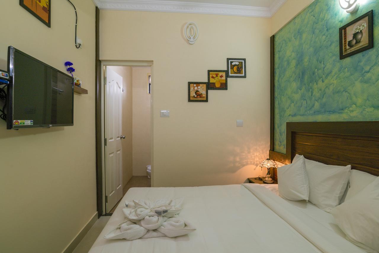 Blue Bell Cochin Airport Hotel Недумбассери Экстерьер фото