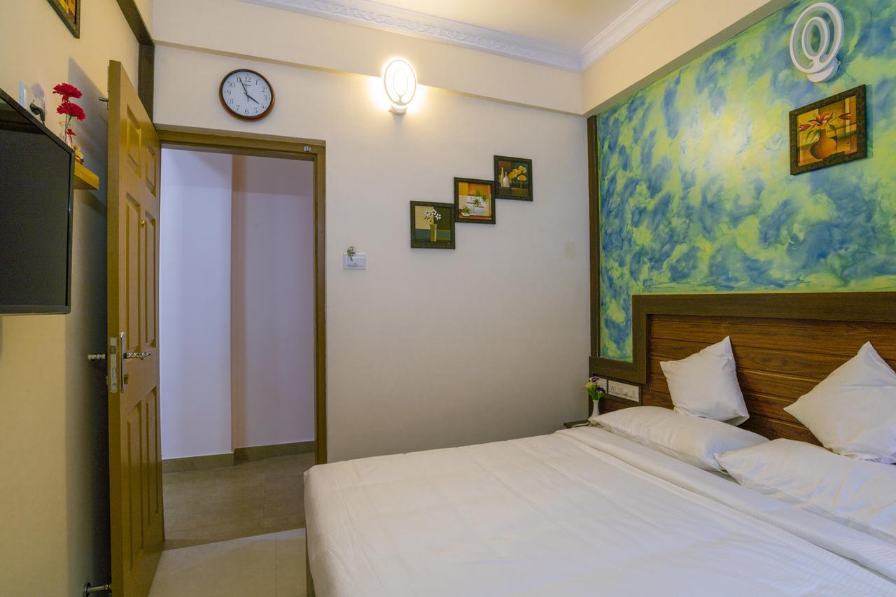 Blue Bell Cochin Airport Hotel Недумбассери Экстерьер фото