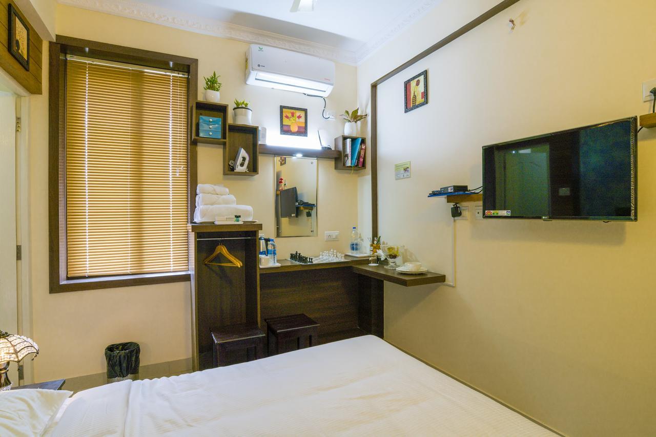 Blue Bell Cochin Airport Hotel Недумбассери Экстерьер фото